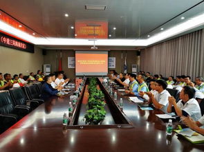 中建三局工程總承包公司聯合海口市應急管理局開展“送法進企業”活動